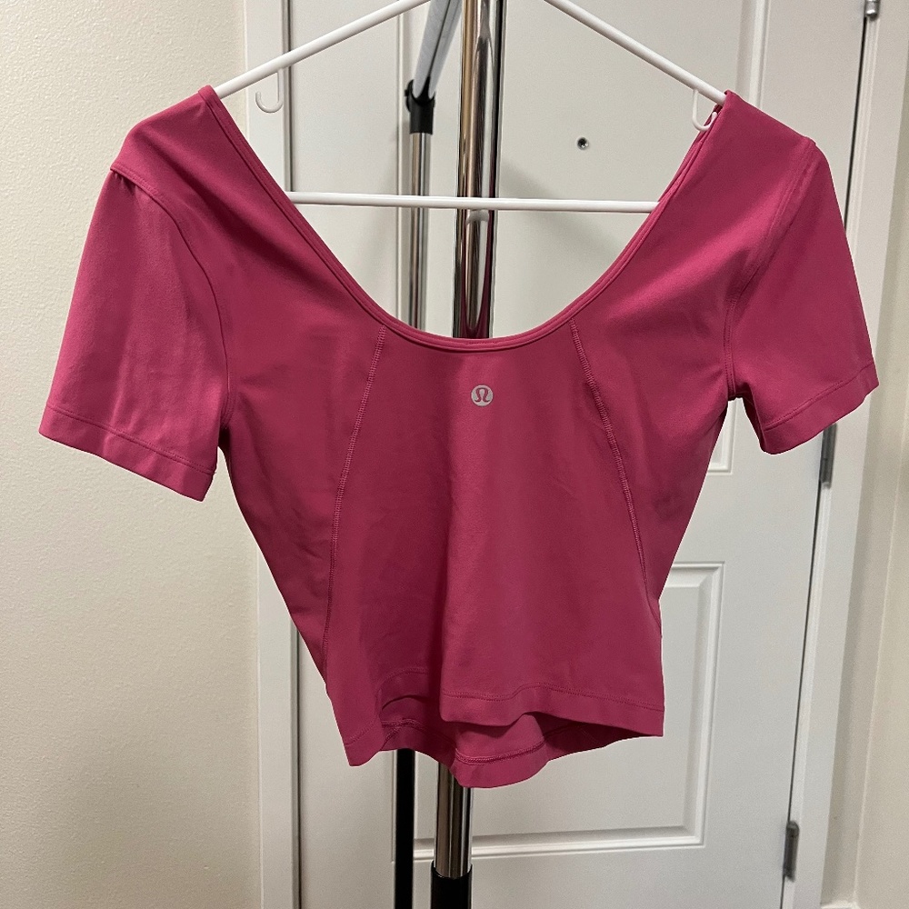 LuLuLemon, Size 4, Pink & Tie Die, 2 shirts